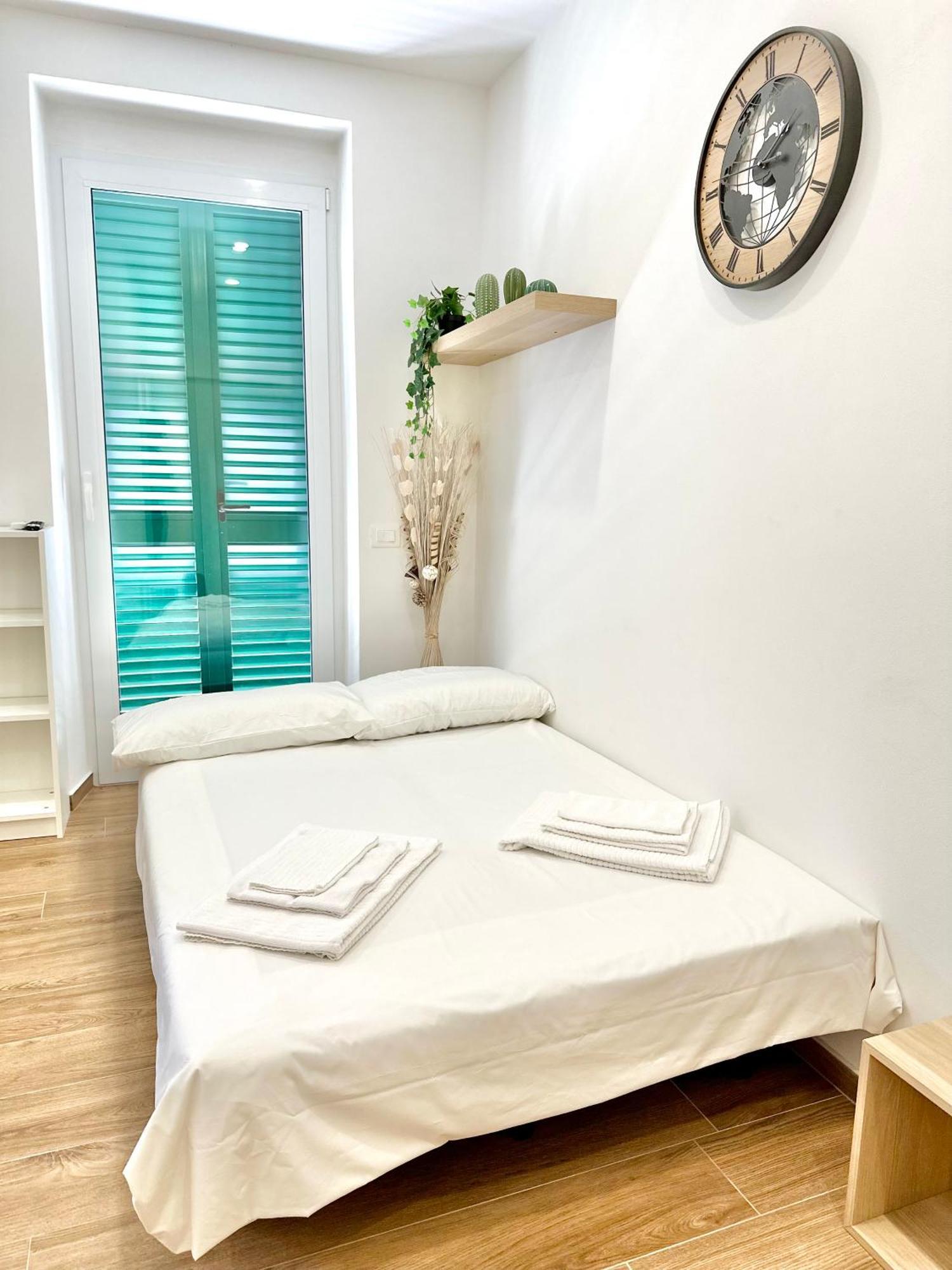 Jasmine Station - Cinque Terre Apartment ลาสเปเซีย ภายนอก รูปภาพ