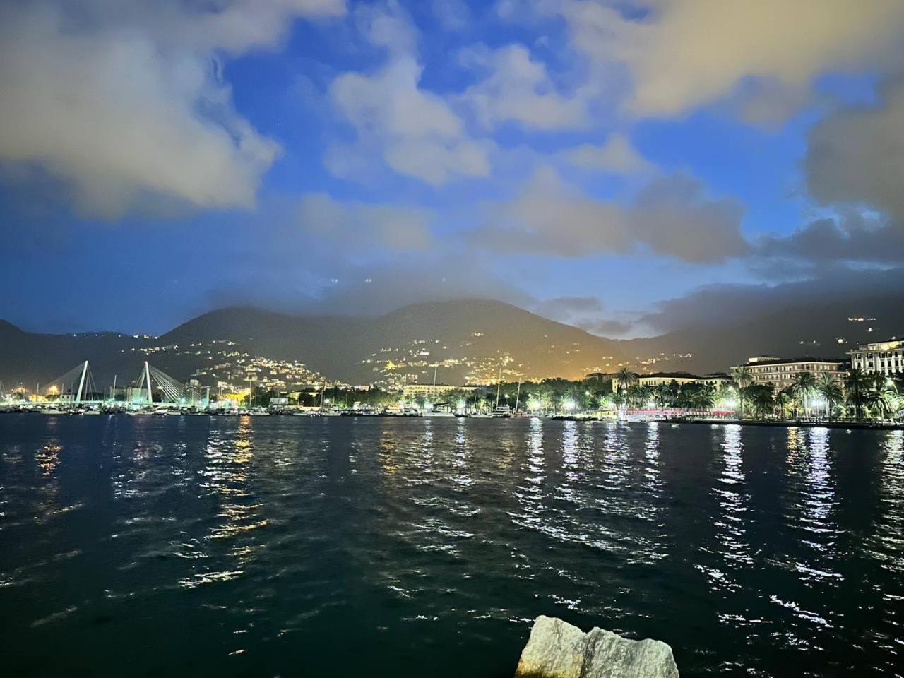 Jasmine Station - Cinque Terre Apartment ลาสเปเซีย ภายนอก รูปภาพ